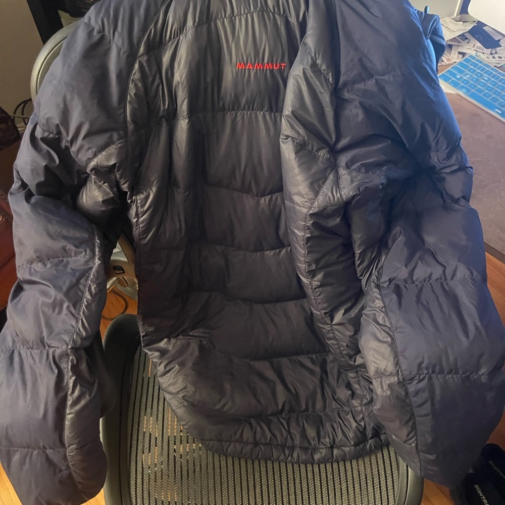 Mammut Pertex Blue Puffer Jacket Insulated Quilted Design